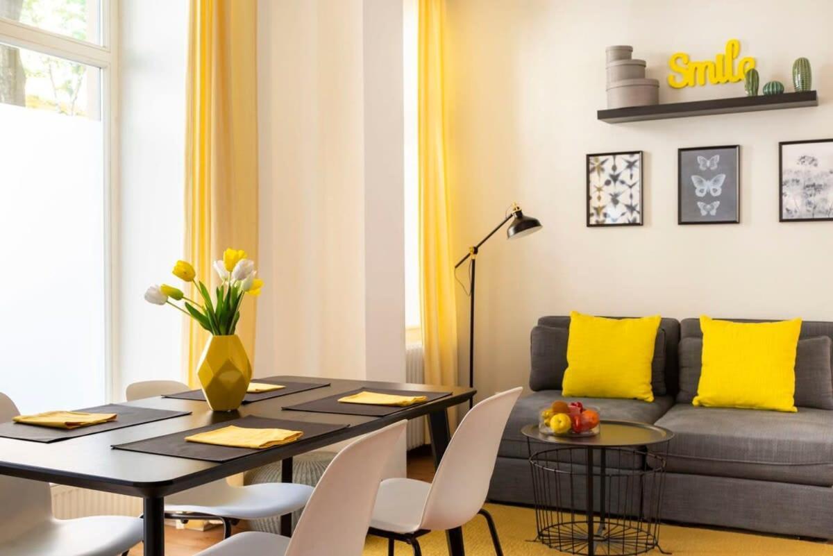 Central Apartment Berlin Dış mekan fotoğraf