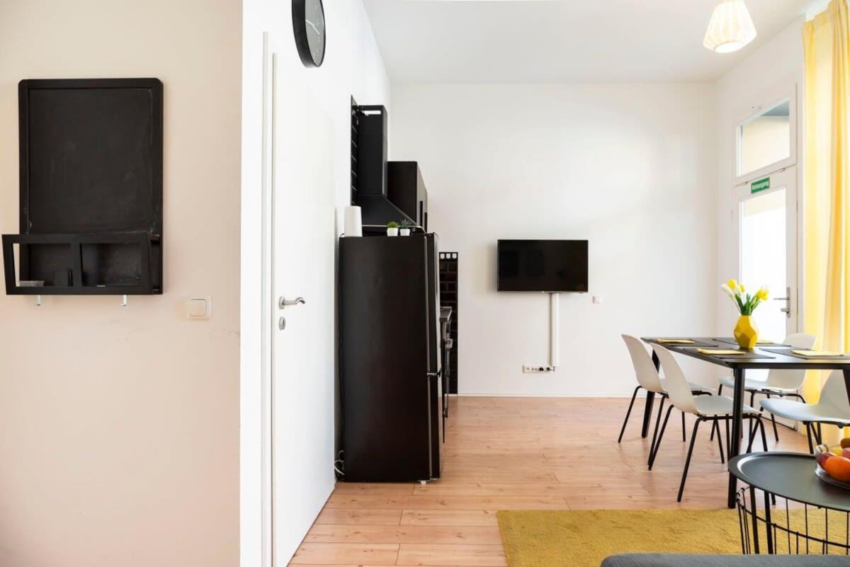 Central Apartment Berlin Dış mekan fotoğraf