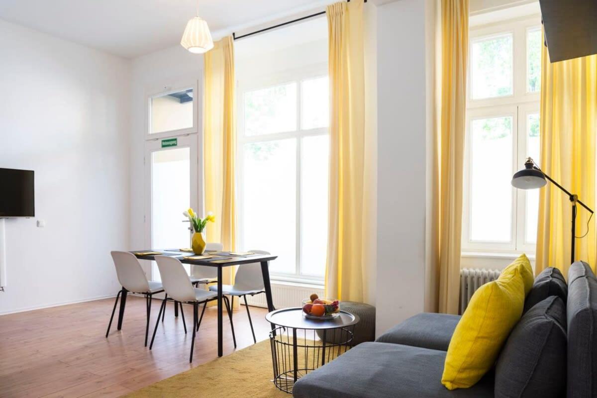 Central Apartment Berlin Dış mekan fotoğraf